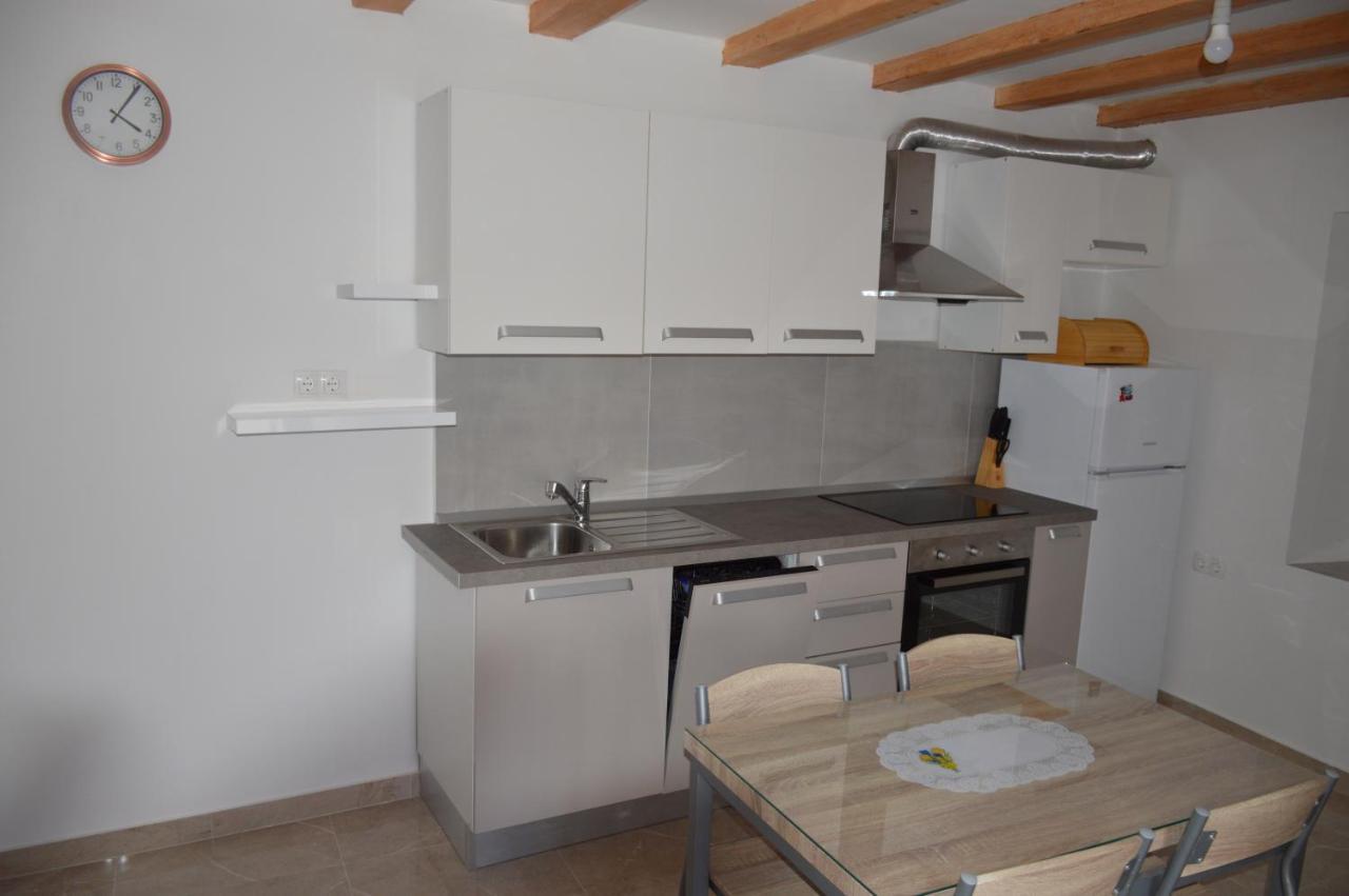 Studio Apartman Kata Đảo Prvić Ngoại thất bức ảnh