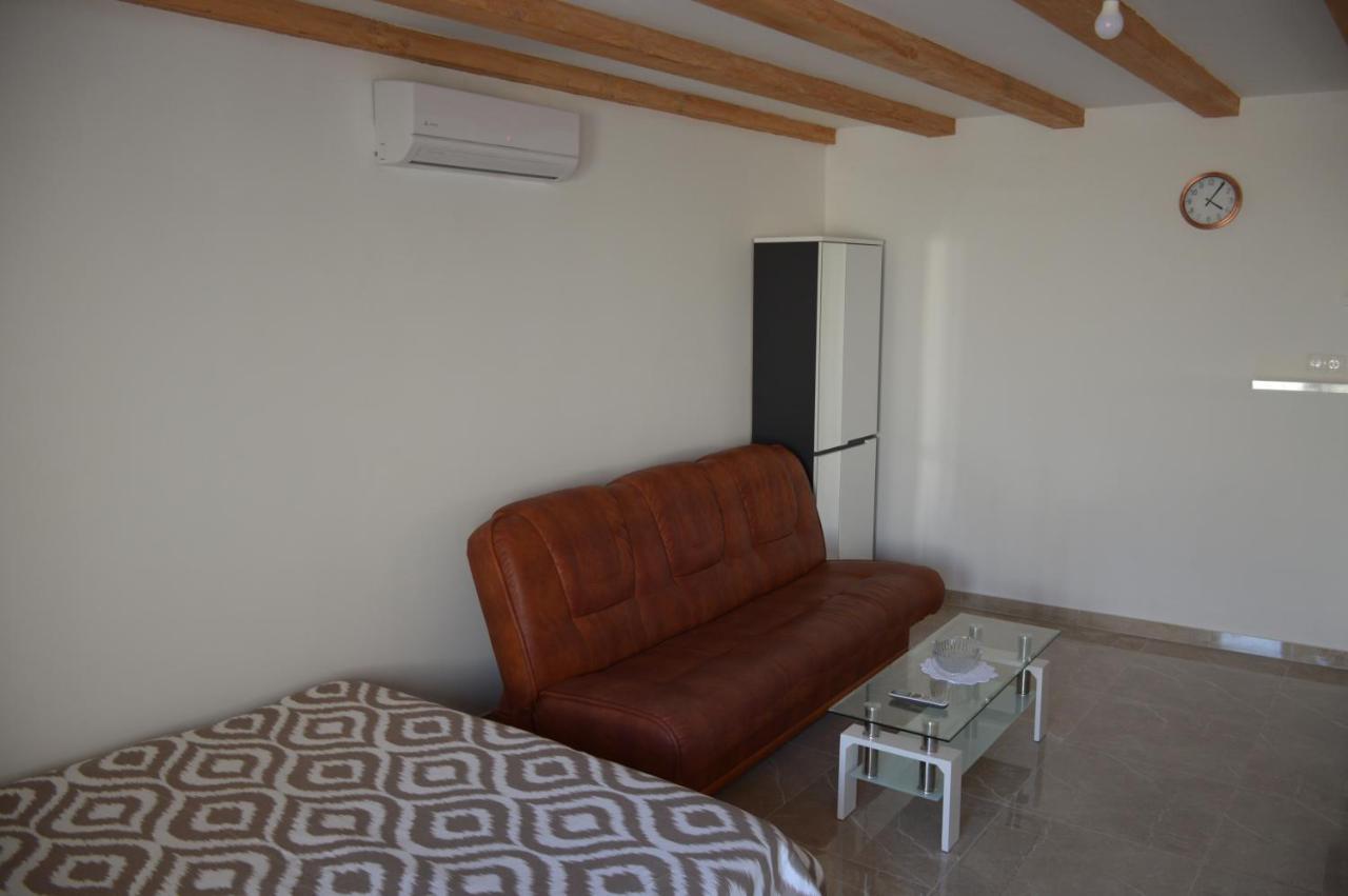 Studio Apartman Kata Đảo Prvić Ngoại thất bức ảnh