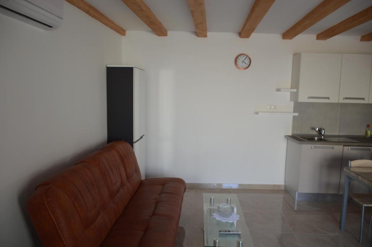 Studio Apartman Kata Đảo Prvić Ngoại thất bức ảnh