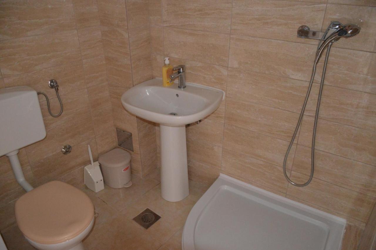 Studio Apartman Kata Đảo Prvić Ngoại thất bức ảnh
